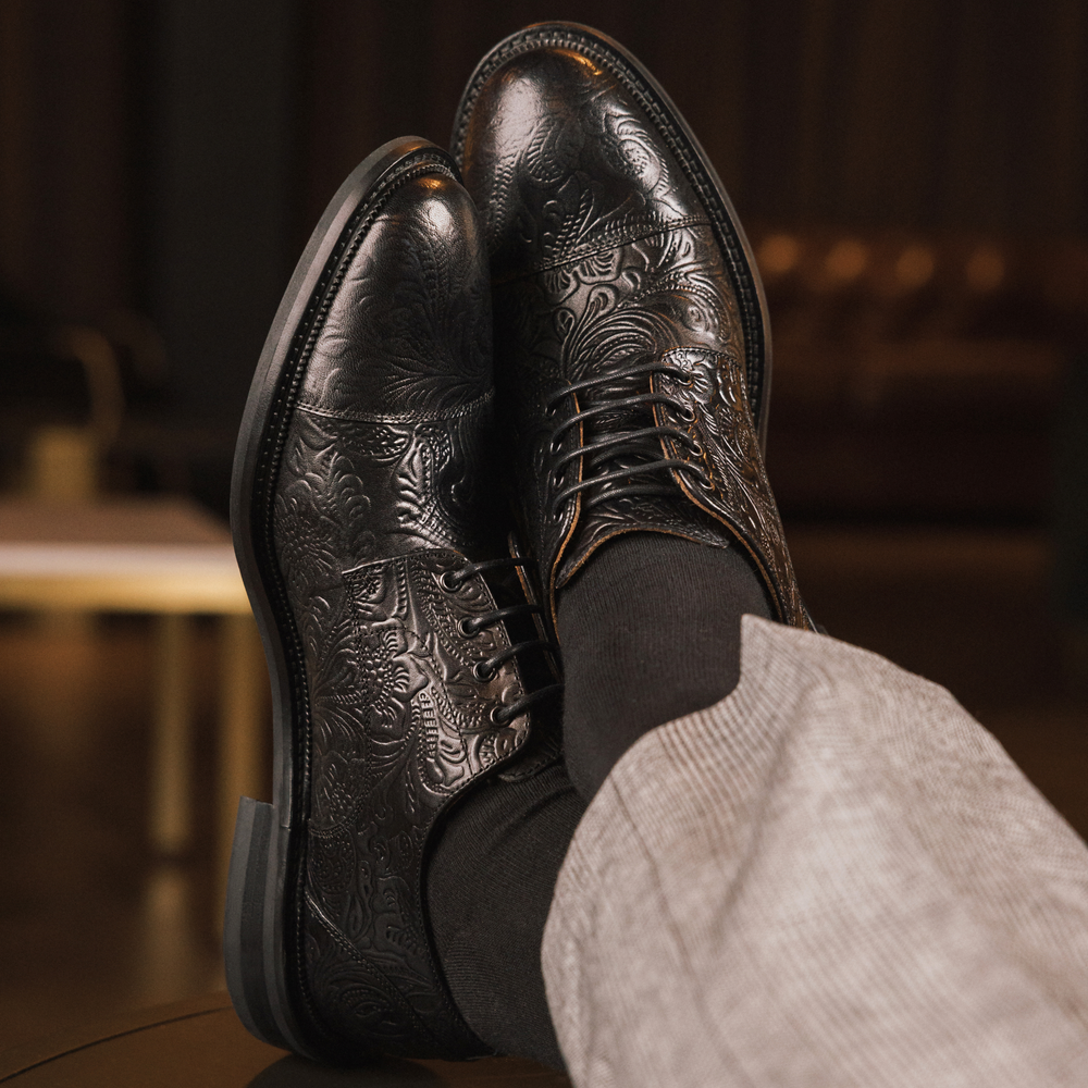 The Rome Shoe in Noir Viejo