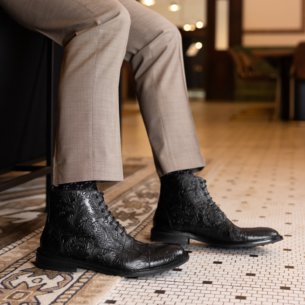 The Rome Boot in Noir Viejo