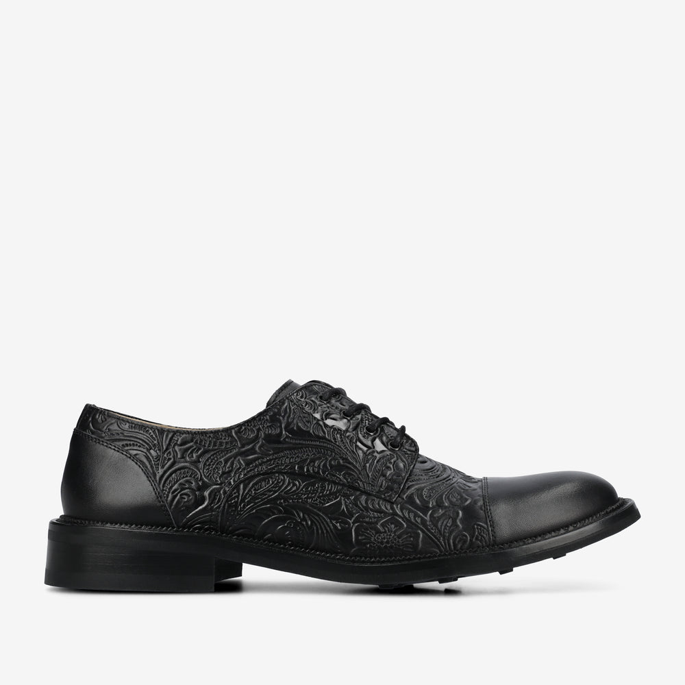 The Rome Shoe in Noir Viejo