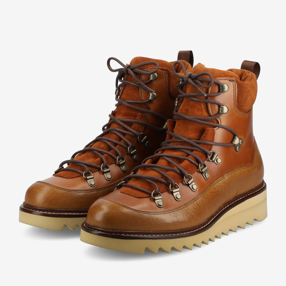 The Alpine Boot in Honey (Last Chance, Final Sale)