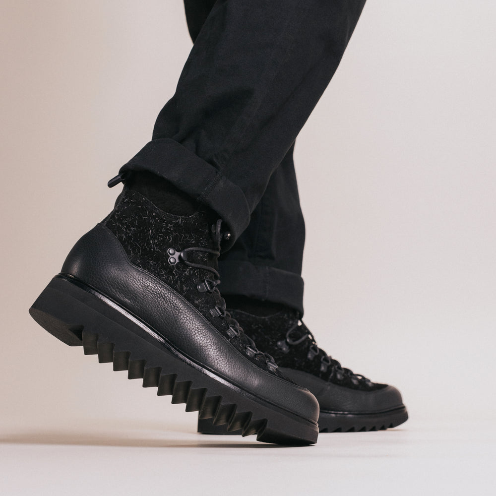 The Alpine Boot in Midnight (Last Chance, Final Sale)