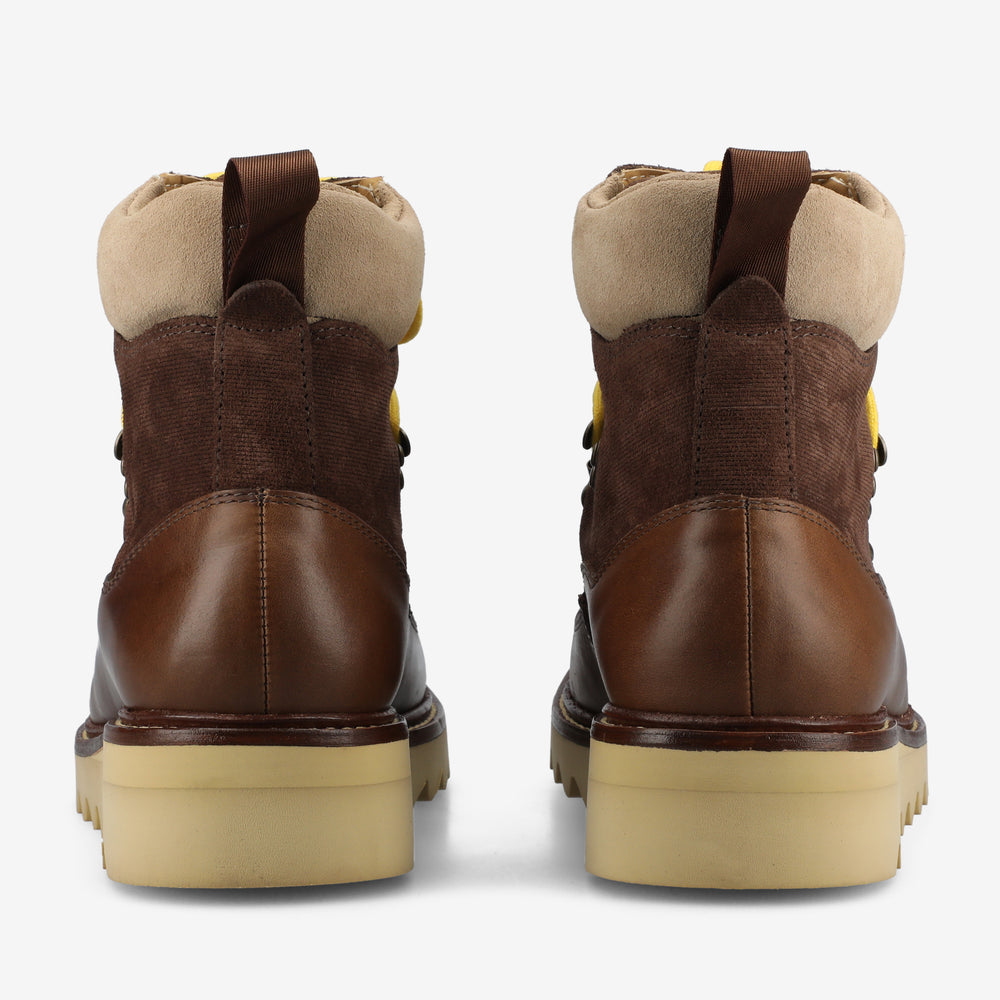 The Alpine Boot in Peanut