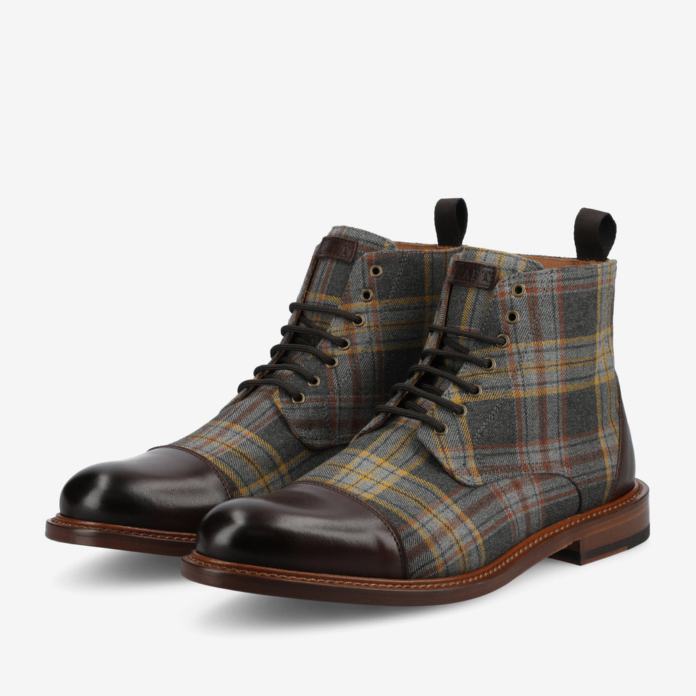 The Jack Dress Boot in Light Grey