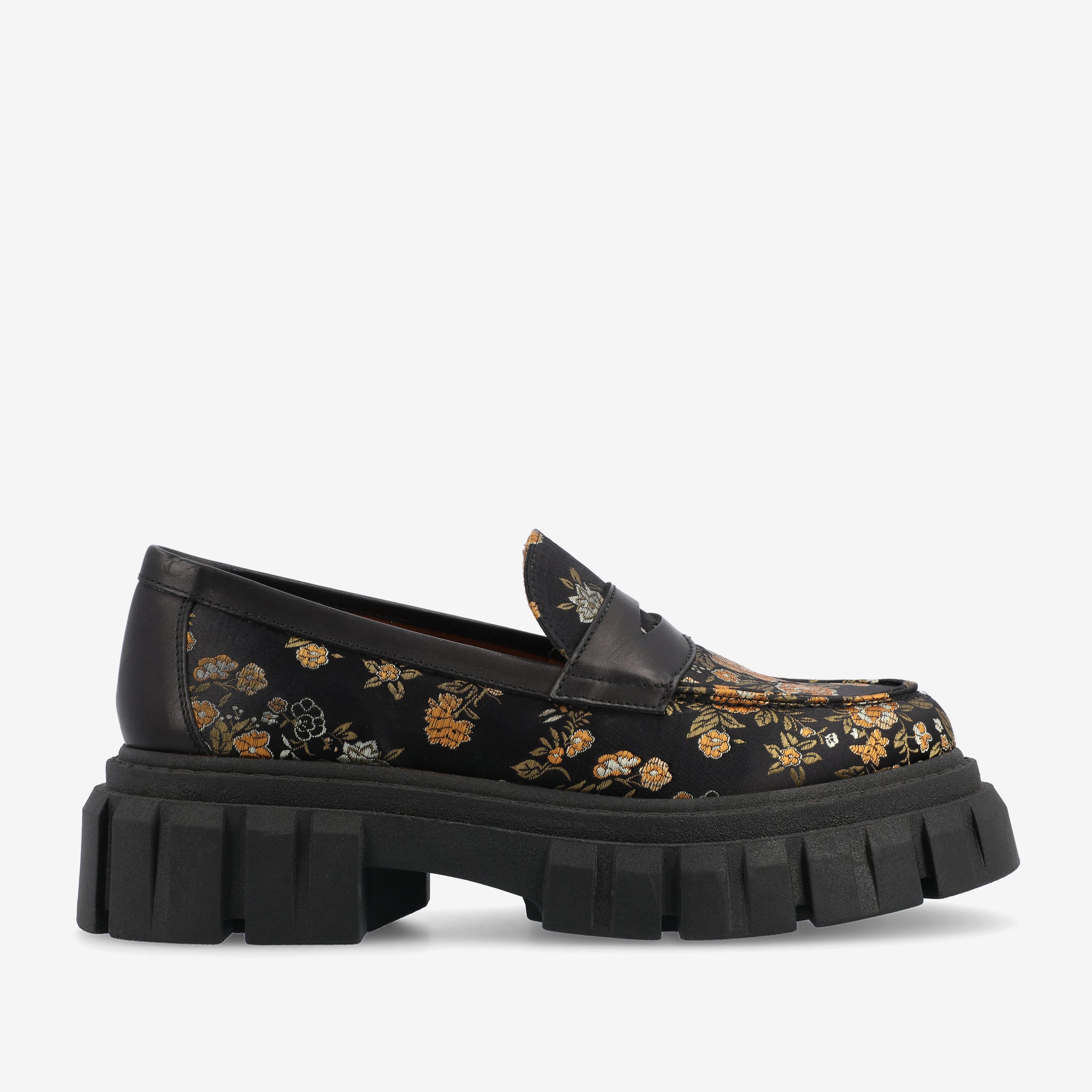 The Flora Loafer in Eden Noir