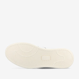 The Logan Sneaker in White
