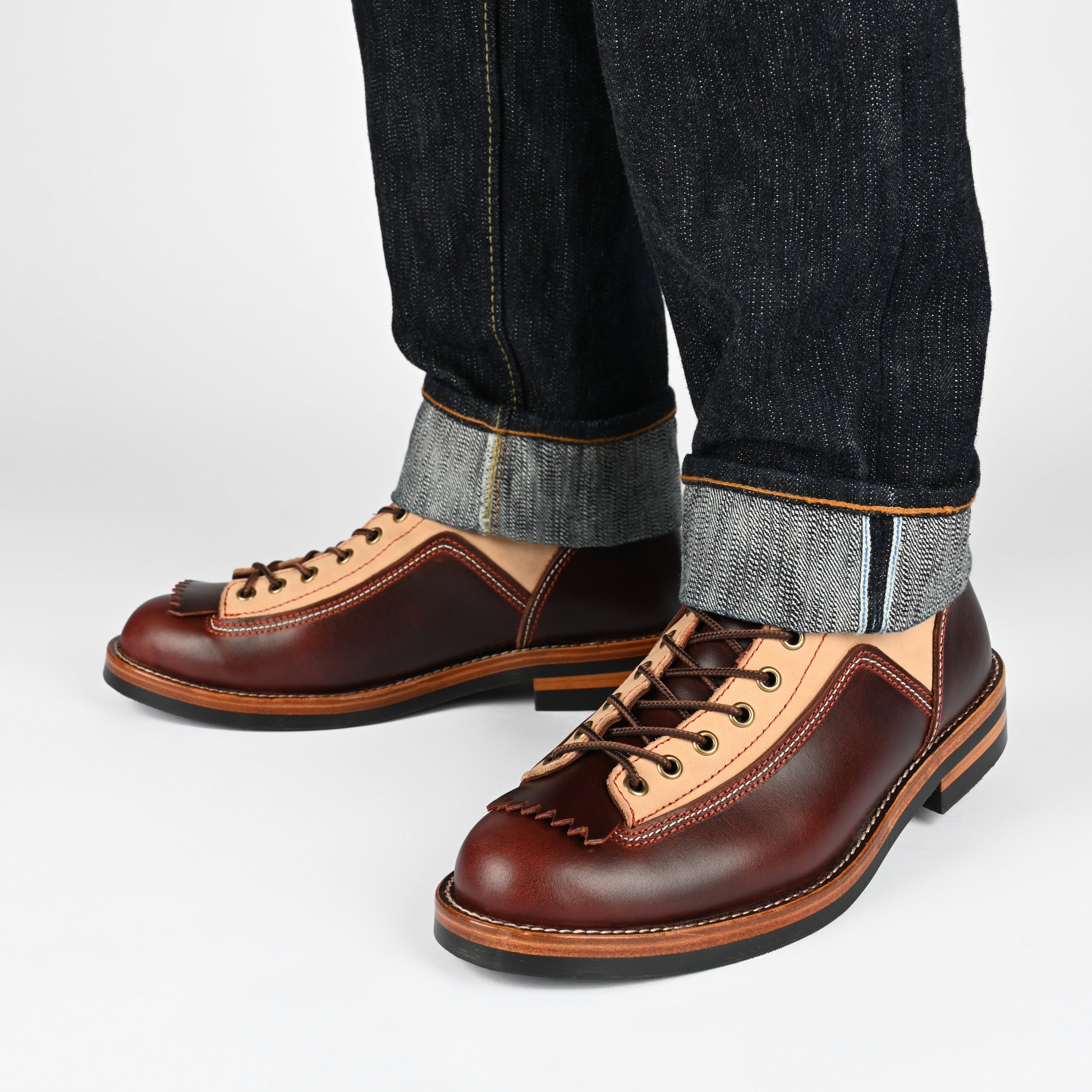 Model 007 Boot In Black Cherry TAFT