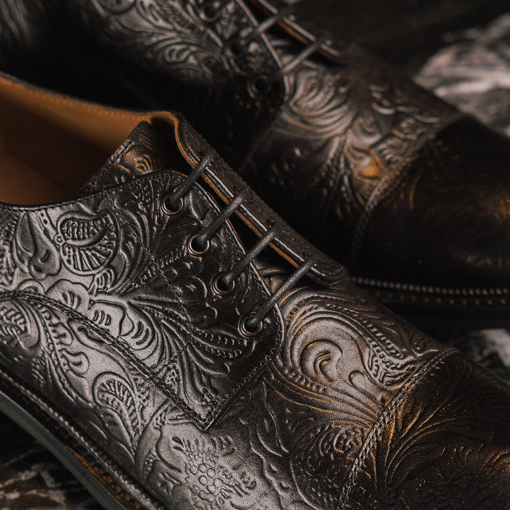 The Rome Shoe in Noir Viejo