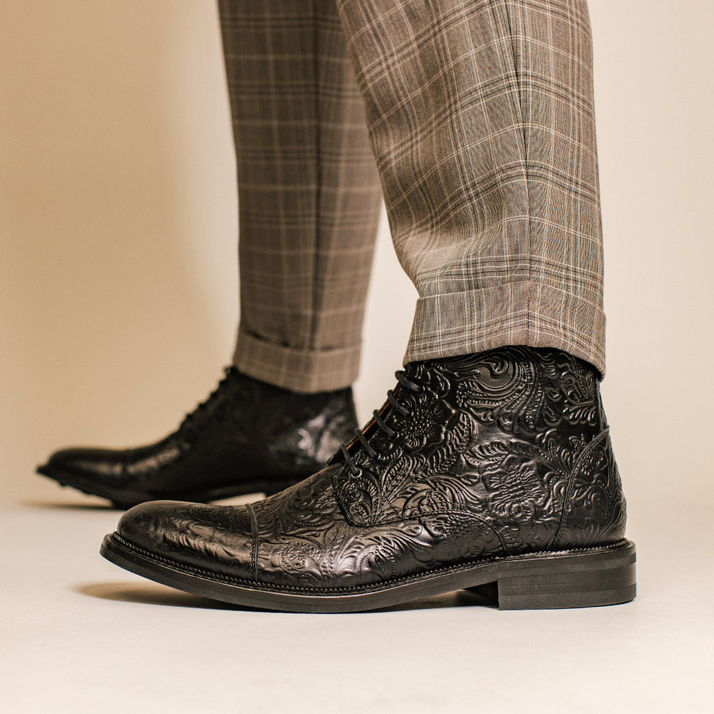 The Rome Boot in Noir Viejo