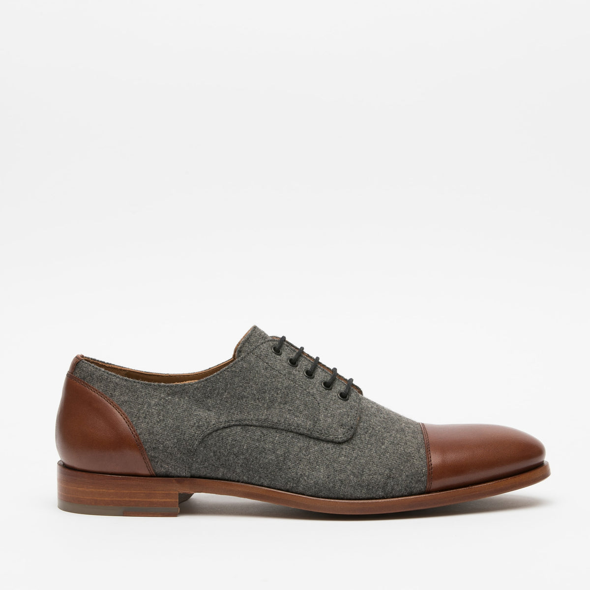 Taft Textured Cream Lace-Up Oxfords‎ 2d7f714a20107e6d4c83d7acdce2b9  main image 2