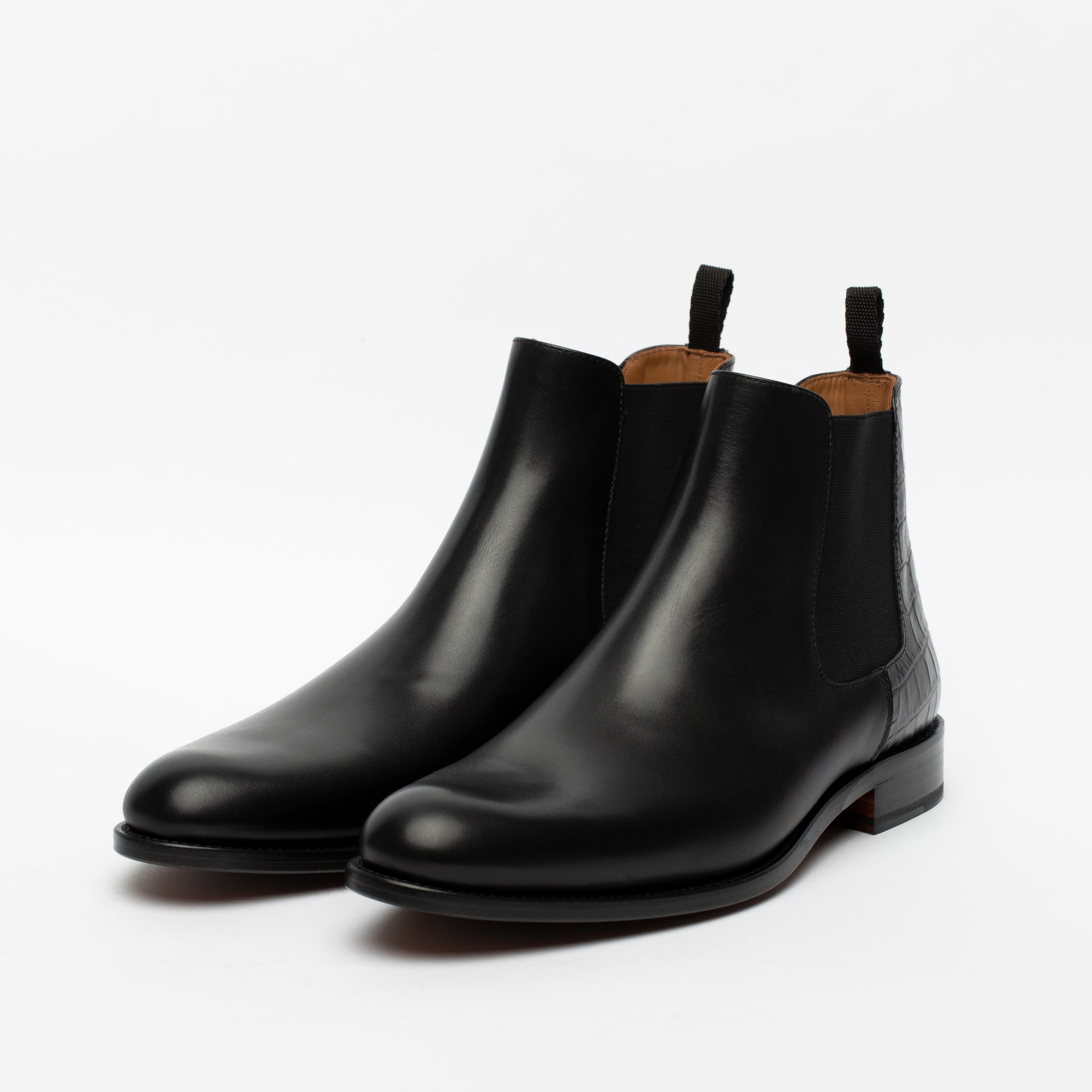 The Hiro Boot - Men's Black Leather Chelsea Boots | TAFT